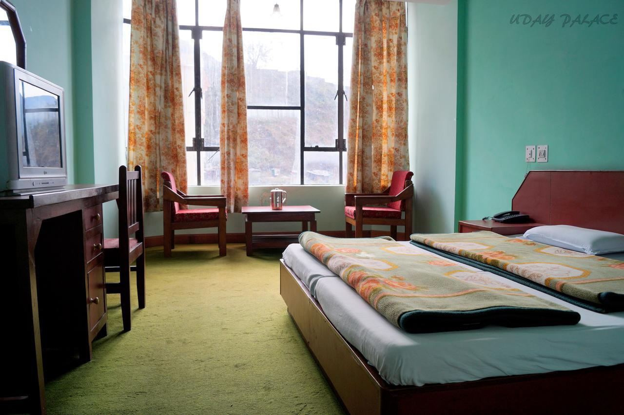 Hotel Uday Palace Pipalkoti Exterior photo